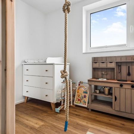 Lovely Home In Lembruch-Duemmer See With Sauna Extérieur photo
