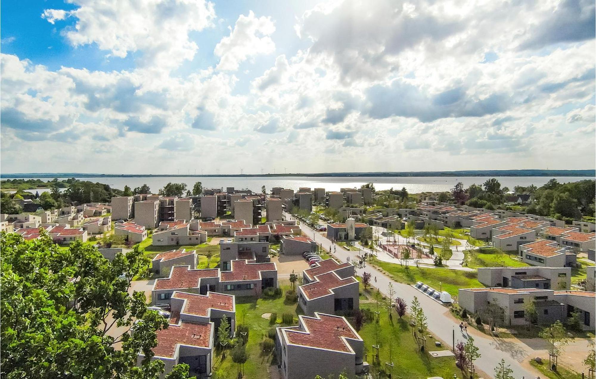Lovely Home In Lembruch-Duemmer See With Sauna Extérieur photo